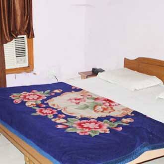 Maruti Hotel, Jammu 2